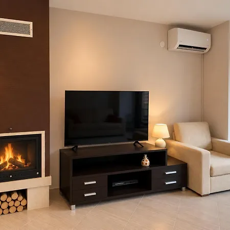 Green Life Family Mountain View Apartment Apartamento