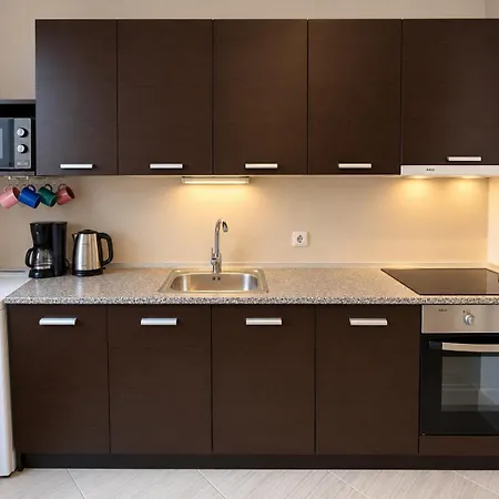 Green Life Family Mountain View Apartment *